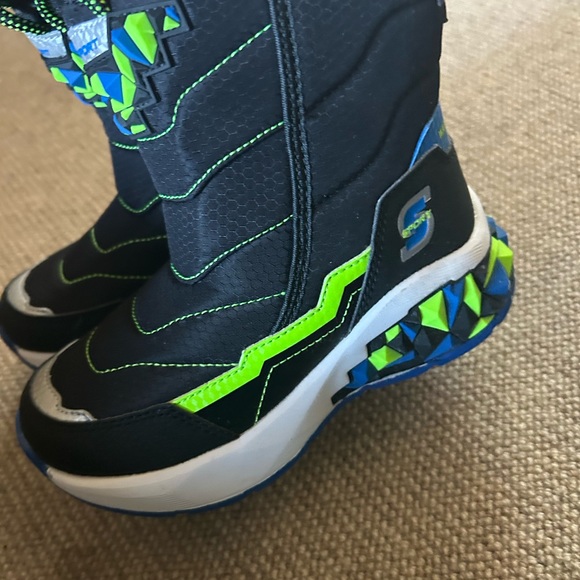 Sport by sketchers kids boots size 11C - Picture 5 of 9